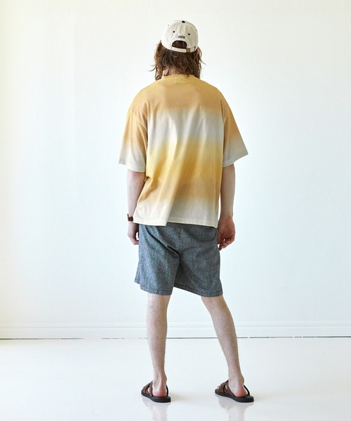 EMMA CLOTHES（エマクローズ）の「グラデーションカラールーズ半袖Tシャツ EMMA CLOTHES（Tシャツ/カットソー・メンズ・ブラック系/ベージュ系/ブルー系/グリーン系・M/L）」の9枚目の写真