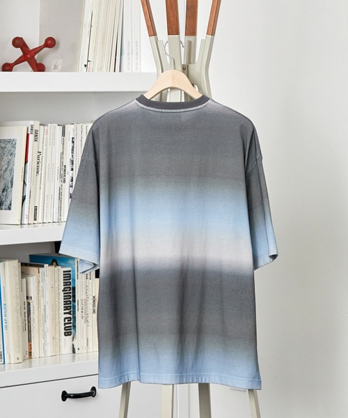 EMMA CLOTHES（エマクローズ）の「グラデーションカラールーズ半袖Tシャツ EMMA CLOTHES（Tシャツ/カットソー・メンズ・ブラック系/ベージュ系/ブルー系/グリーン系・M/L）」の18枚目の写真