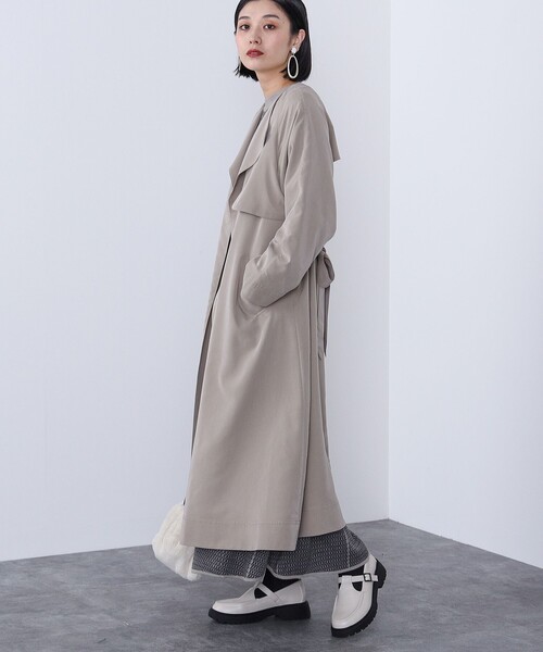 BEAMS HEART(ビームスハート)の「BEAMS HEART / ノーカラー ソフトトレンチコート(トレンチコート・レディース・オリーブ/ブルー/ベージュ・SMALL/MEDIUM)」の5枚目の写真