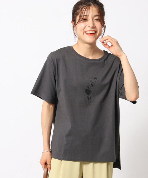SHOO・LA・RUE（シューラルー）の「◆【接触冷感/プチプラ】大人カラフル プリントTシャツ（Tシャツ/カットソー・レディース・ベージュ系その他7/グリーン系その他3/ブラック系1/ネイビー系8/ブルー系/パープル系5/イエロー系3/ピンク系7/チャコール/ホワイト系その他3/ホワイト系その他5/ホワイト系その他・04/03/02）」の6枚目の写真