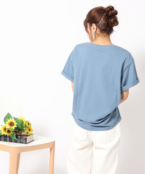 SHOO・LA・RUE（シューラルー）の「◆【接触冷感/プチプラ】大人カラフル プリントTシャツ（Tシャツ/カットソー・レディース・ベージュ系その他7/グリーン系その他3/ブラック系1/ネイビー系8/ブルー系/パープル系5/イエロー系3/ピンク系7/チャコール/ホワイト系その他3/ホワイト系その他5/ホワイト系その他・04/03/02）」の14枚目の写真