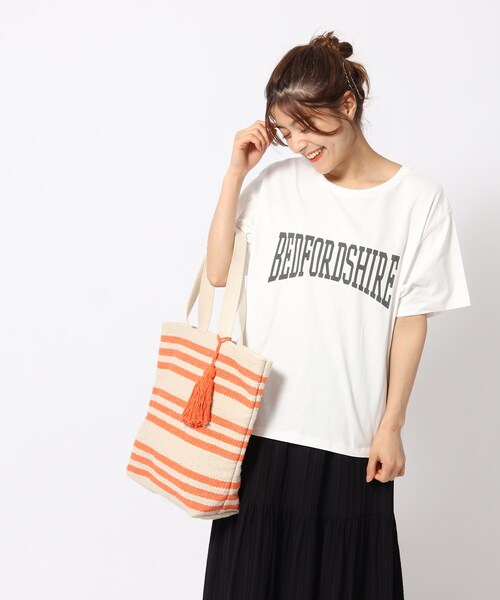 SHOO・LA・RUE（シューラルー）の「◆【接触冷感/プチプラ】大人カラフル プリントTシャツ（Tシャツ/カットソー・レディース・ベージュ系その他7/グリーン系その他3/ブラック系1/ネイビー系8/ブルー系/パープル系5/イエロー系3/ピンク系7/チャコール/ホワイト系その他3/ホワイト系その他5/ホワイト系その他・04/03/02）」の16枚目の写真