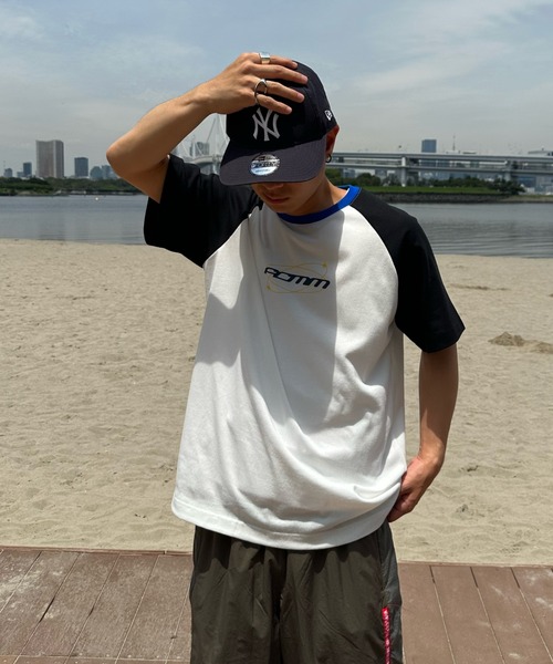 FCMM(エフシーエムエム)の「【日本限定アイテム】RAGLAN S/S TEE/ラグランショートスリーブT(Tシャツ/カットソー・メンズ・ホワイト/ブラック・MEDIUM/LARGE)」の8枚目の写真