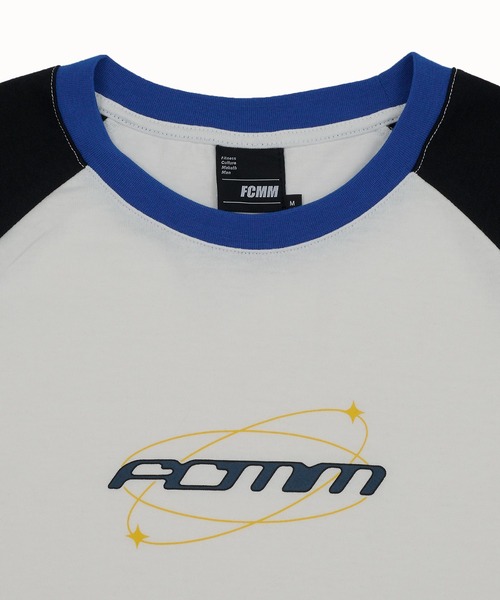 FCMM(エフシーエムエム)の「【日本限定アイテム】RAGLAN S/S TEE/ラグランショートスリーブT(Tシャツ/カットソー・メンズ・ホワイト/ブラック・MEDIUM/LARGE)」の4枚目の写真