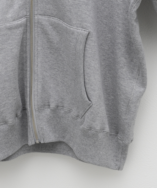 PULP/417EDIFICE（パルプフォーワンセブンエディフィス）の「【AFB / エーエフビー】SIDE LINE OVERSIZED ZIP HOODIE（パーカー・メンズ・ブラック/グレー・MEDIUM）」の3枚目の写真