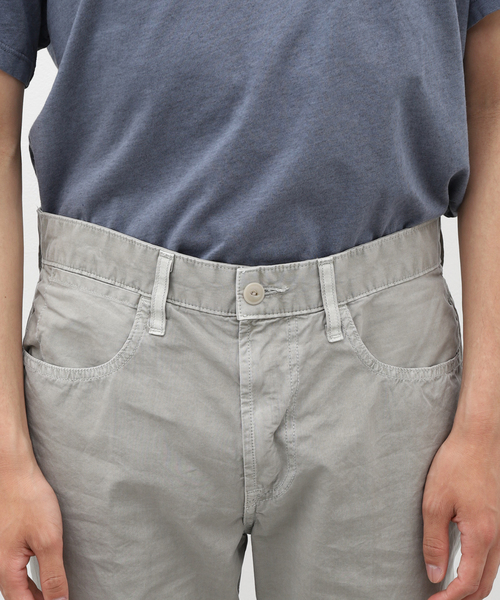 SAVE KHAKI UNITED（セーブカーキユナイテッド）の「SAVE KHAKI UNITED SUMMER STANDARD JEAN（その他パンツ・メンズ・ネイビー/ベージュ/カーキ・34/32/30）」の4枚目の写真