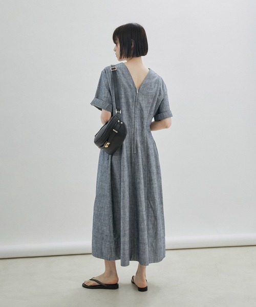 SALON adam et rope'（サロン アダム エ ロペ）の「【AULENTTI（オーレンティ）】ボディバッグ（ボディバッグ/ウエストポーチ・レディース・ブラック/ベージュ系その他・FREE）」の10枚目の写真