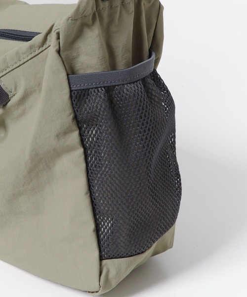 URBAN RESEARCH DOORS(アーバンリサーチドアーズ)の「Micro Ripstop Shoulder(ショルダーバッグ・メンズ・ブラック/ベージュ/カーキ・-)」の19枚目の写真