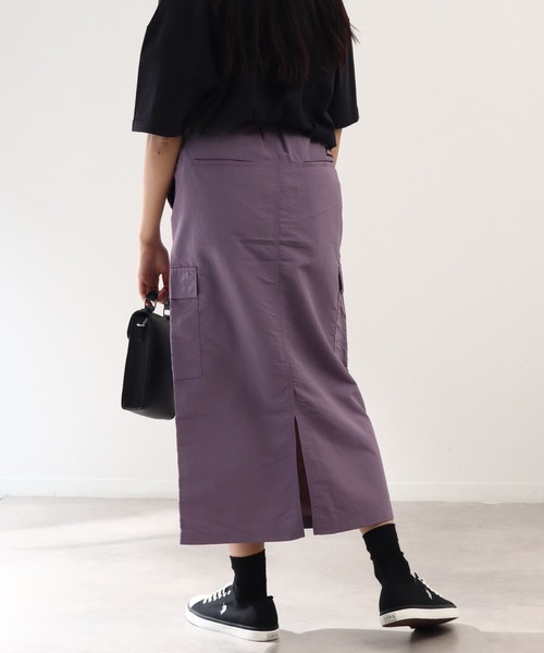 Dickies（ディッキーズ）の「【GENUINE DICKIES/ジェニュインディッキーズ】Ⅰラインカーゴスカート（スカート・レディース・ダークカーキ/ラベンダー/ライトグレー/ブラック・M/L）」の12枚目の写真