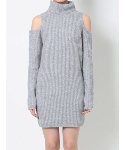 CALNAMUR（カルナムール）の「オープンショルダーニットワンピース（ワンピース・レディース・ベージュ/グレー・FREE）」の15枚目の写真