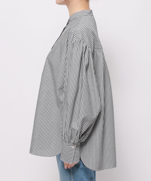 LOWRYS FARM（ローリーズファーム）の「ソデボリュームストライプシャツLS  968592（シャツ/ブラウス・レディース・ブラック/ネイビー/ピンク・FREE）」の9枚目の写真