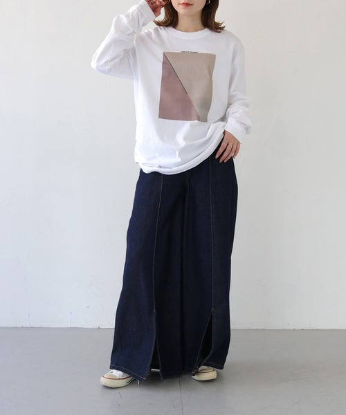 HER CLOSET（ハークローゼット）の「【shemoshelly】WEB限定ニュアンスパネルロゴロンT（Tシャツ/カットソー・レディース・ブラウン/グレイッシュベージュ/ブルー・L/S/M）」の7枚目の写真