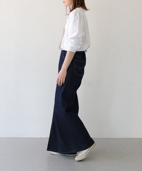 HER CLOSET（ハークローゼット）の「【shemoshelly】WEB限定ニュアンスパネルロゴロンT（Tシャツ/カットソー・レディース・ブラウン/グレイッシュベージュ/ブルー・L/S/M）」の12枚目の写真