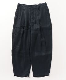 wide-legged pants
