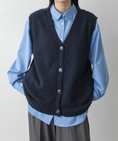 Chillfar（チルファー）の「ボタンニットベスト（ベスト）」 - WEAR