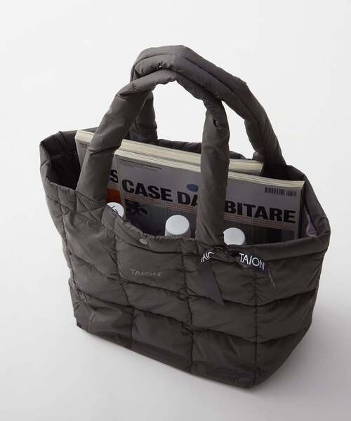 MEN'S MELROSE（メンズメルローズ）の「【TAION/タイオン】ランチダウントートバッグM（トートバッグ・メンズ・チャコールグレー/ブラック/ネイビー・9）」の14枚目の写真