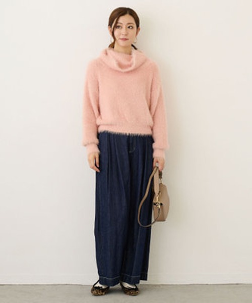 NICOLE white(ニコルホワイト)の「フェザーヤーン オフタートルネック プルオーバー(ニット/セーター・レディース・チャコールグレー/ピンク/イエロー/オフホワイト/ネイビー・FREE)」の19枚目の写真