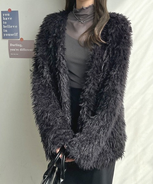 Futier land(フューティアランド)の「ノーカラーボアトッパーコーディガン(その他アウター・レディース・アイボリー/ブラック/グレイッシュベージュ・MEDIUM)」の6枚目の写真