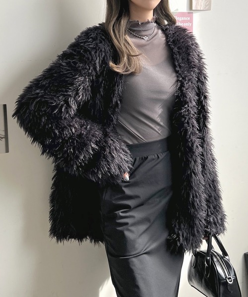 Futier land(フューティアランド)の「ノーカラーボアトッパーコーディガン(その他アウター・レディース・アイボリー/ブラック/グレイッシュベージュ・MEDIUM)」の10枚目の写真