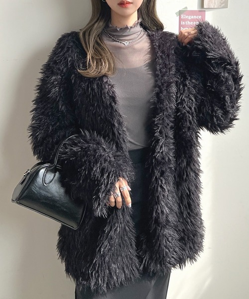 Futier land(フューティアランド)の「ノーカラーボアトッパーコーディガン(その他アウター・レディース・アイボリー/ブラック/グレイッシュベージュ・MEDIUM)」の5枚目の写真