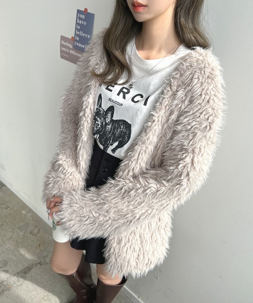 Futier land(フューティアランド)の「ノーカラーボアトッパーコーディガン(その他アウター・レディース・アイボリー/ブラック/グレイッシュベージュ・MEDIUM)」の21枚目の写真