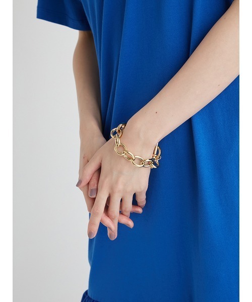 emmi（エミ）の「【emmi atelier】オーバルチェーンブレスレット（ブレスレット・レディース・ゴールド/シルバー・FREE）」の4枚目の写真