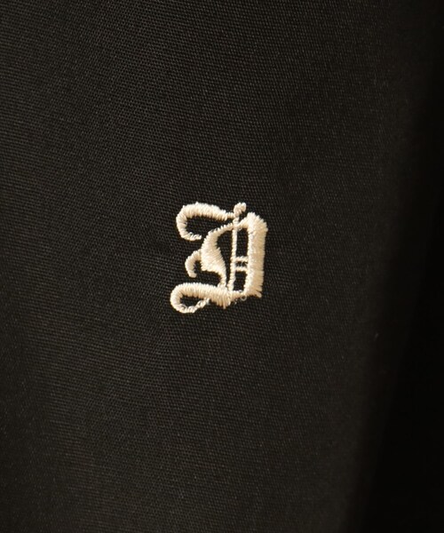 DRESSTERIOR(ドレステリア)の「【UVカット/接触冷感/防シワ】ブロードクロップドシャツ(シャツ/ブラウス・レディース・オフホワイト/ブラック・38/36/34)」の8枚目の写真