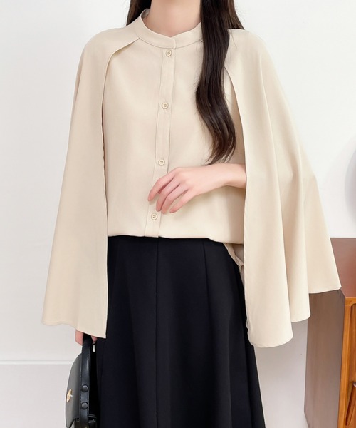 ECLIN（エクラン）の「ケープデザインスタンドカラーシャツ（シャツ/ブラウス・レディース・ブルーグレー/ベージュ/ブラック・S/M/L）」の12枚目の写真