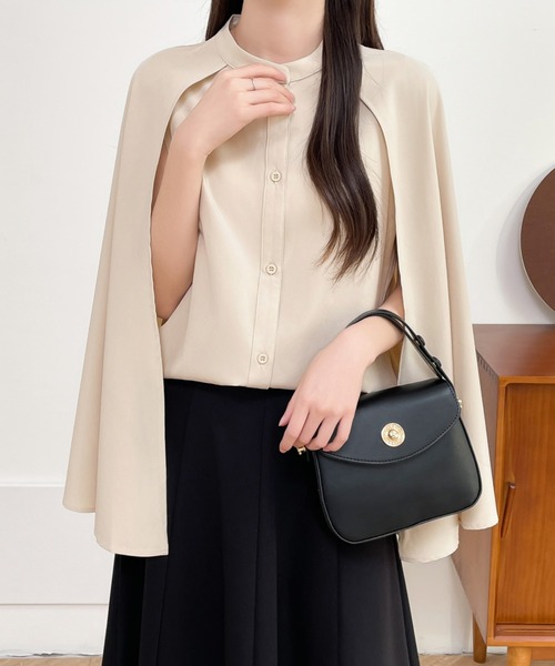 ECLIN（エクラン）の「ケープデザインスタンドカラーシャツ（シャツ/ブラウス・レディース・ブルーグレー/ベージュ/ブラック・S/M/L）」の13枚目の写真