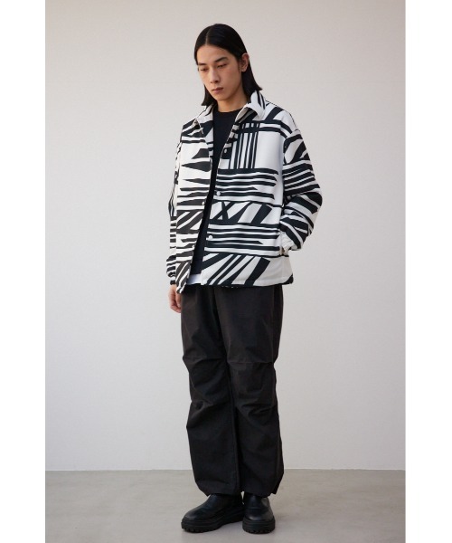 セール】幾何学総柄コーチジャケット（ブルゾン）｜AZUL BY MOUSSY