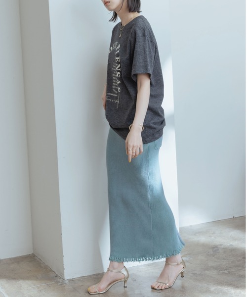 Eimee Law(エイミーロウ)の「アーチロゴ ラバーTシャツ(Tシャツ/カットソー・レディース・チャコールグレー/オフホワイト/ホワイト系/グレー系・S/M)」の21枚目の写真