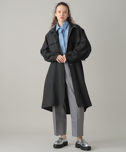 FOREVER 21（フォーエバー トゥエンティーワン）の「【2024SS】サイドラインハイウエストパンツ（その他パンツ・レディース・グレー/ブラック・FREE）」の3枚目の写真