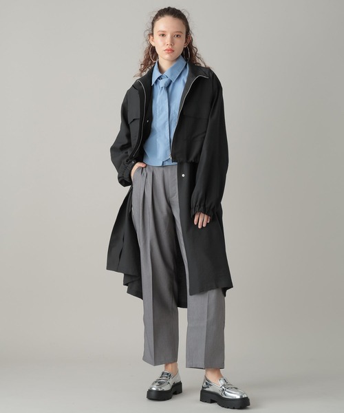 FOREVER 21（フォーエバー トゥエンティーワン）の「【2024SS】サイドラインハイウエストパンツ（その他パンツ・レディース・グレー/ブラック・FREE）」の4枚目の写真