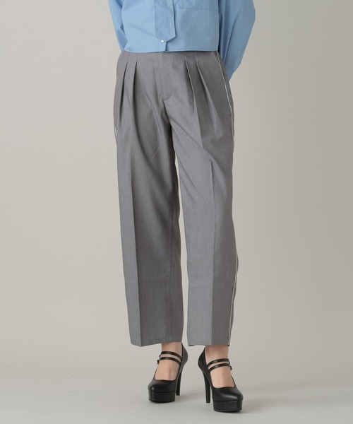 FOREVER 21（フォーエバー トゥエンティーワン）の「【2024SS】サイドラインハイウエストパンツ（その他パンツ・レディース・グレー/ブラック・FREE）」の16枚目の写真