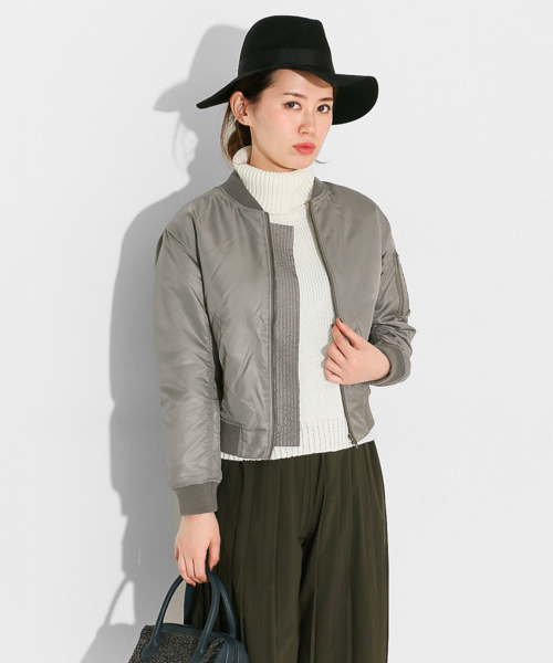 SENSE OF PLACE by URBAN RESEARCH（センスオブプレイスバイアーバンリサーチ）の「TUT コンパクトMA-1（MA-1・レディース・ネイビー/カーキ/グレー/ブラック・FREE）」の3枚目の写真