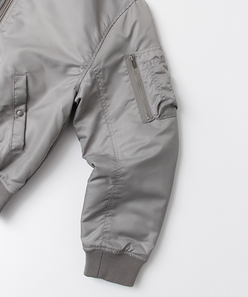 SENSE OF PLACE by URBAN RESEARCH（センスオブプレイスバイアーバンリサーチ）の「TUT コンパクトMA-1（MA-1・レディース・ネイビー/カーキ/グレー/ブラック・FREE）」の17枚目の写真