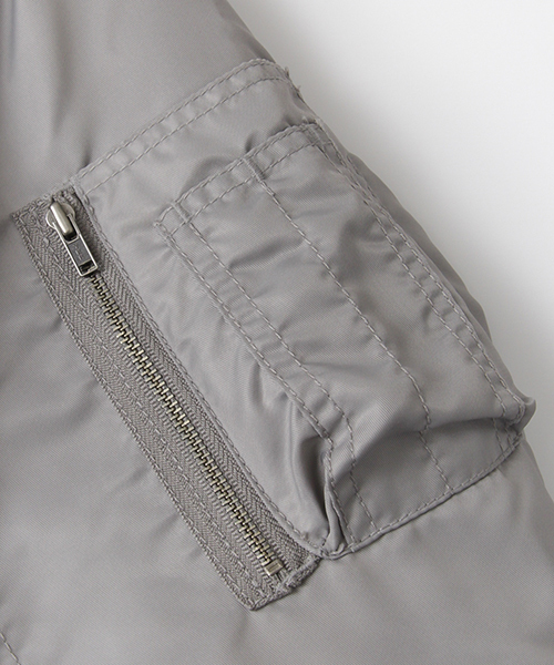 SENSE OF PLACE by URBAN RESEARCH（センスオブプレイスバイアーバンリサーチ）の「TUT コンパクトMA-1（MA-1・レディース・ネイビー/カーキ/グレー/ブラック・FREE）」の19枚目の写真