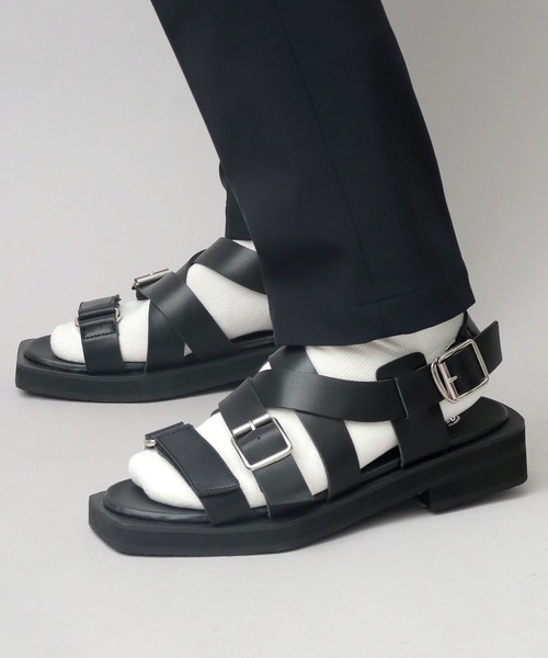 glabella（グラベラ）の「スクエアカットソール 2連ストラップ クロスバンド ストラップサンダル（サンダル・メンズ・ブラック・S/M/L）」の2枚目の写真