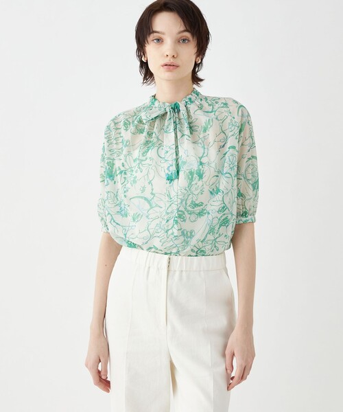 TOMORROWLAND collection トゥモローランド ブラウス  イエロー系 サイズ:36(9号) | 24春夏 ベジタブルリーフ プリント ネック ギャザーブラウス / シャツ | ラグランスリーブ ボウタイ リボン コットン | 日本製 | トップス カットソー【レディース】【中古】 TOMORROWLAND collection（トゥモローランドコレクション）の