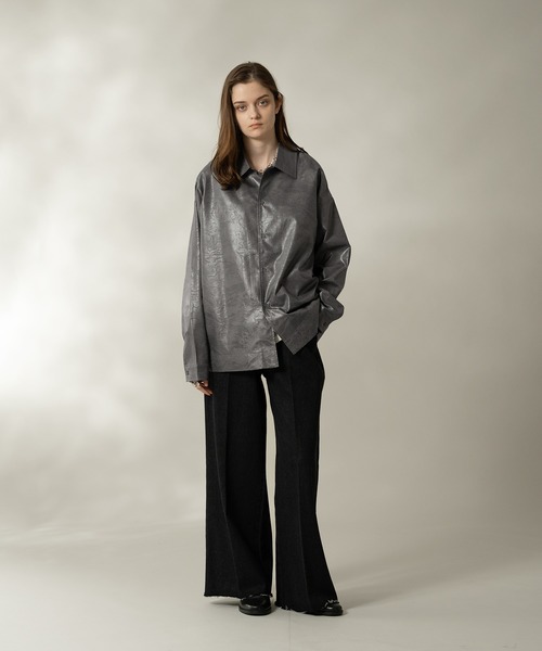 SELLE GLANT(セレグランテ)の「LEATHER LIKE SATIN SHIRT/レザーライクサテンシャツ(シャツ/ブラウス・メンズ・ブラック/グレー・MEDIUM/LARGE)」の16枚目の写真