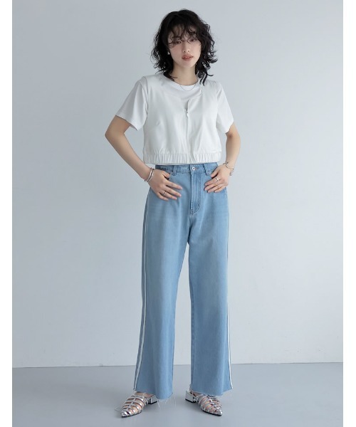Re:EDIT（リエディ）の「[接触冷感][UVカット]クロップド丈スパンコールロゴTシャツ（Tシャツ/カットソー・レディース・ホワイト×シルバー/チャコールグレー/ブラック/ホワイト×ゴールド・MEDIUM/LARGE）」の6枚目の写真