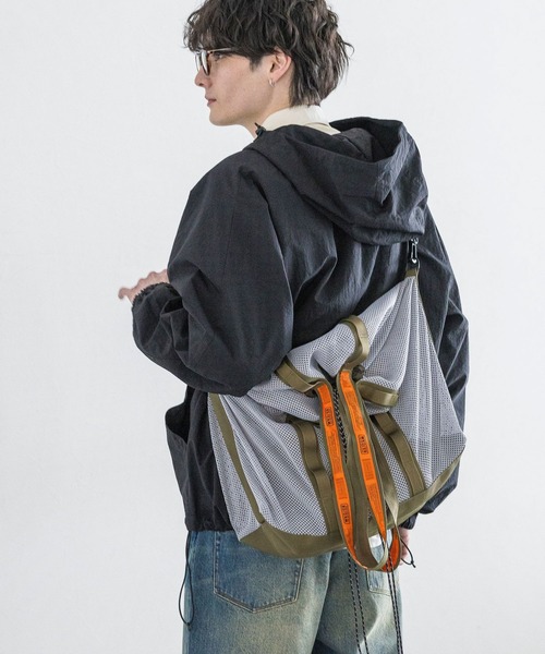WEEKEND(ER)(ウィークエンダー)の「【WEEKEND(ER)&CO./ウィークエンダー】2WYAメッシュトートバッグ/ショルダーバッグ(ショルダーバッグ・メンズ・マスタード/ブラック/オリーブ・FREE)」の13枚目の写真