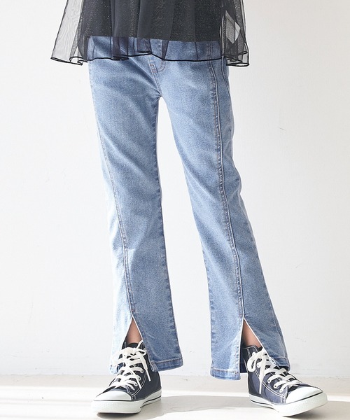 coca(coca)(コカ)の「キッズ ストレッチ裾スリットフレアデニムパンツ(デニムパンツ・キッズ・ブルー/ライトブルー・120/140/110/130/150)」の1枚目の写真