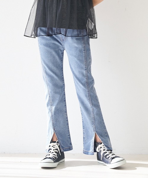 coca(coca)(コカ)の「キッズ ストレッチ裾スリットフレアデニムパンツ(デニムパンツ・キッズ・ブルー/ライトブルー・120/140/110/130/150)」の4枚目の写真