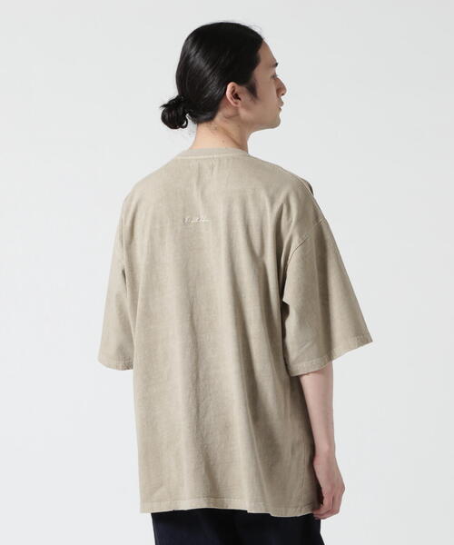 DANKE SCHON(ダンケシェーン)の「【WEB&DEPOT限定】DankeSchon/ダンケシェーン/活性染ポケット S/S Tee(Tシャツ/カットソー・メンズ・ベージュ/ブラック・L/M)」の18枚目の写真