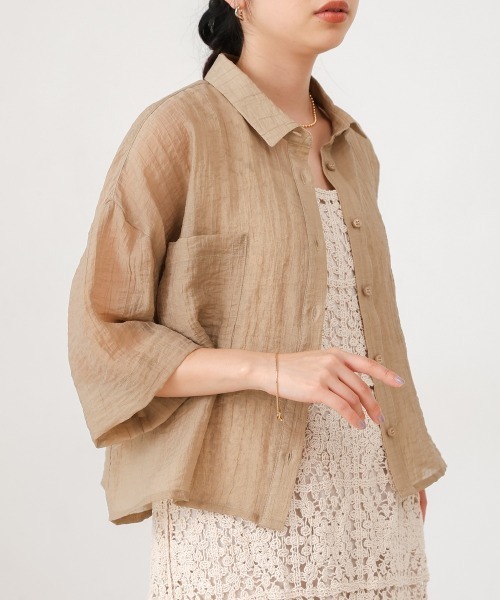 Bab（バブ）の「シアーショートシャツブラウス（シャツ/ブラウス・レディース・ベージュ/ブルー/アイボリー/ピンク・M）」の19枚目の写真