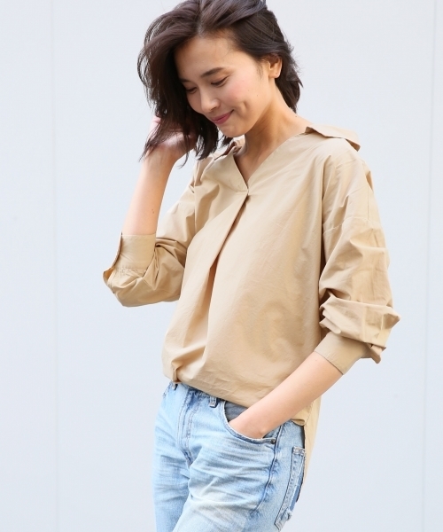 A part by（アパートバイ）の「CドルマンVPOシャツ 744281 （シャツ/ブラウス・レディース・ブラック/ベージュ/ホワイト/ピンク/イエロー/ライトパープル・FREE）」の19枚目の写真