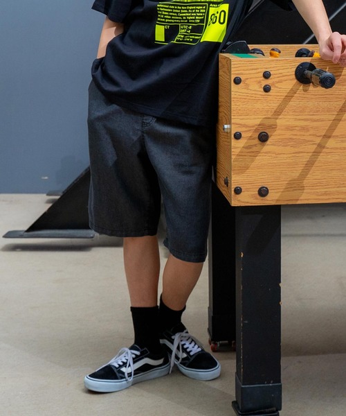 GLAZOS（グラソス）の「【接触冷感】【セットアップ対応】デニム・イージーハーフパンツ（その他パンツ・キッズ・ブラック/ライトブルー/インディゴブルー・150cm/140cm/170cm/160cm）」の2枚目の写真