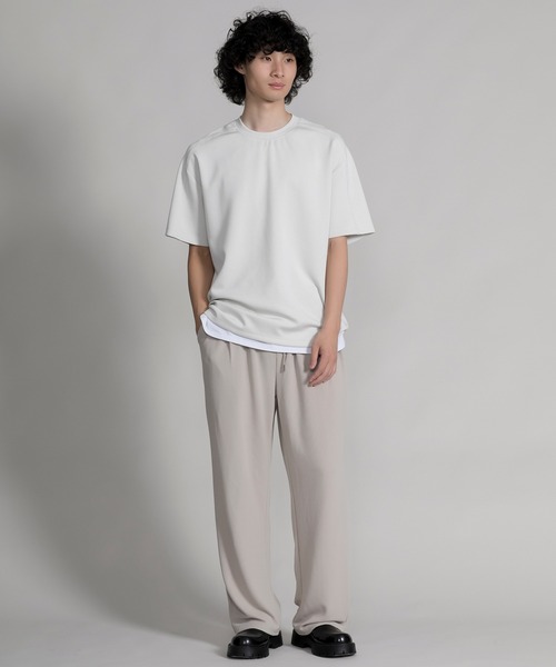 aimoha（アイモハ）の「【aimoha neo】TEXTURED TRACK TROUSERS セットアップ対応（スウェットパンツ・メンズ・ブラック/ベージュ・SMALL/MEDIUM/LARGE/X-LARGE）」の4枚目の写真