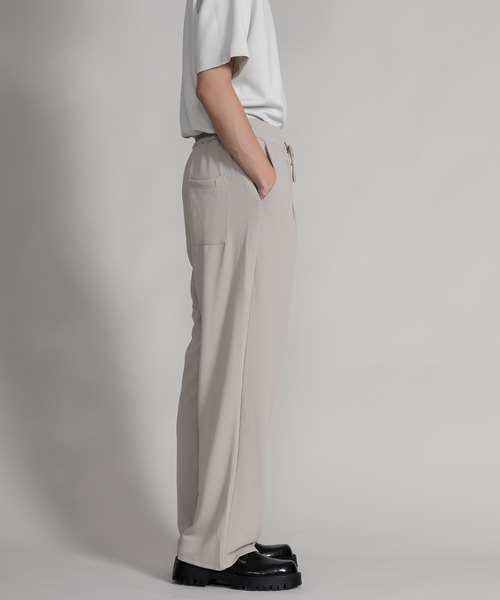 aimoha（アイモハ）の「【aimoha neo】TEXTURED TRACK TROUSERS セットアップ対応（スウェットパンツ・メンズ・ブラック/ベージュ・SMALL/MEDIUM/LARGE/X-LARGE）」の18枚目の写真